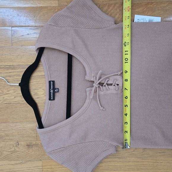 ALMOST FAMOUS BRAND WOMEN'S JUNIOR SIZE BROWN SHORT SLEEVE SUMMER TOP SIZE XL - Picture 6 of 12